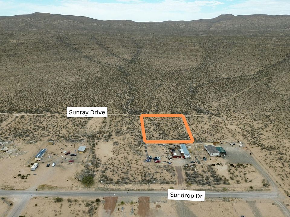 1st image of 15586 Sunray Dr