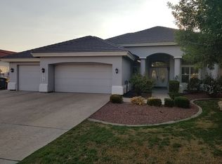 5513 Last Waltz Dr, El Paso, TX 79932