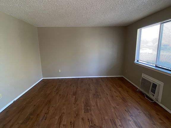 3rd image of 1111-1117 S 22nd Ave #1117A