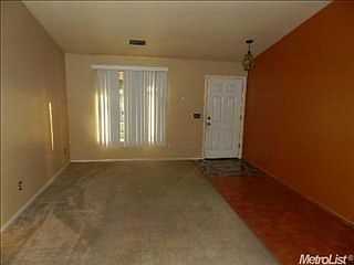 2nd image of 3903 Salmon Creek Dr