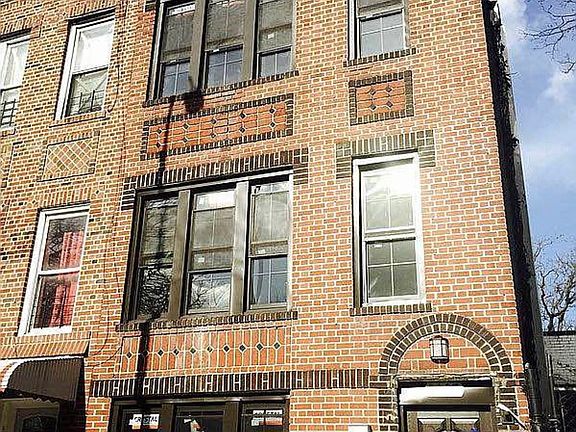 2nd image of 1417 Herkimer St #1