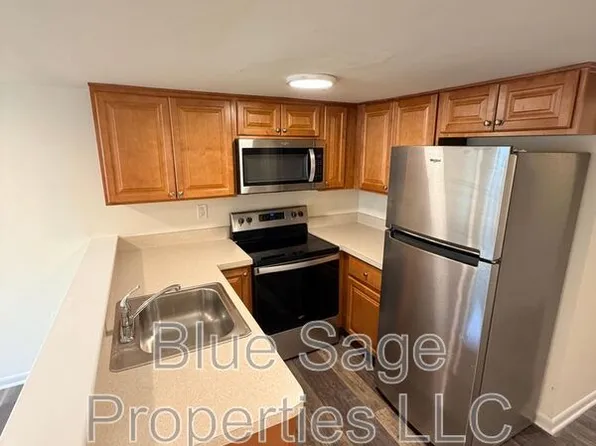 2D E Manoa Rd Unit C, Havertown, PA 19083