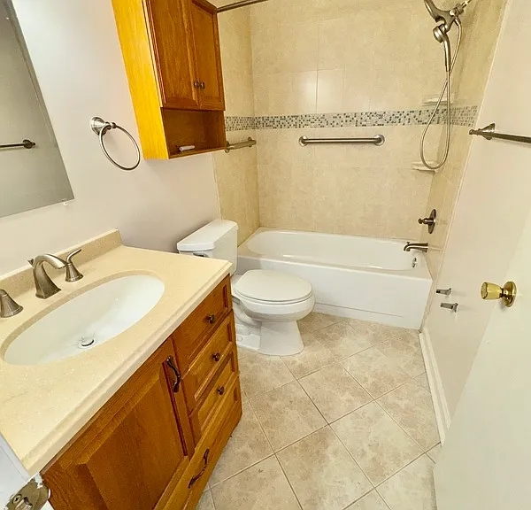 1514 Cross Keys Ct — Photo 12