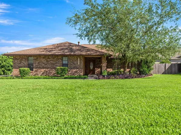 2045 SE 32nd St, Ocala, FL 34471