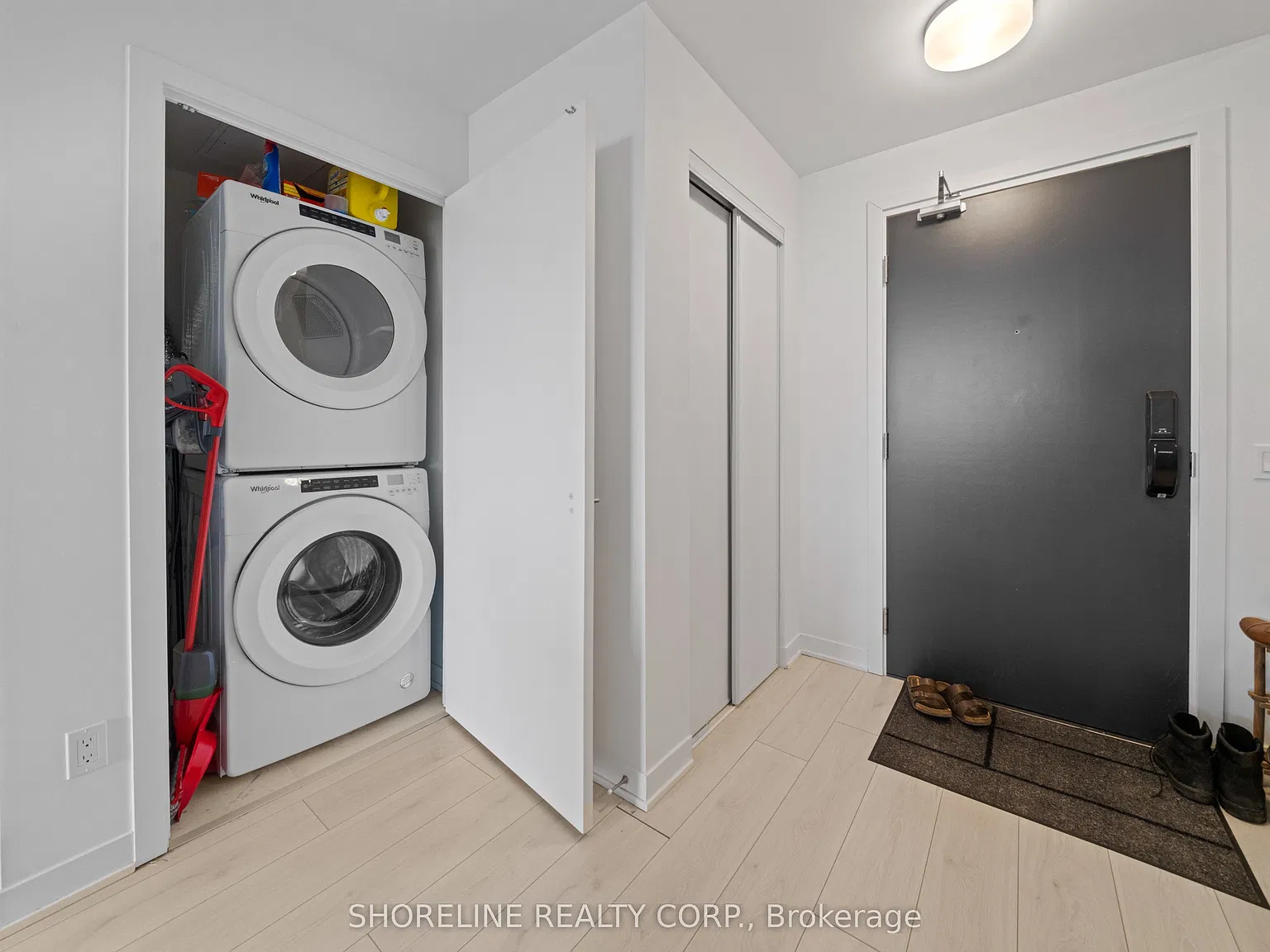 2 bed, $2,195 — Photo 4