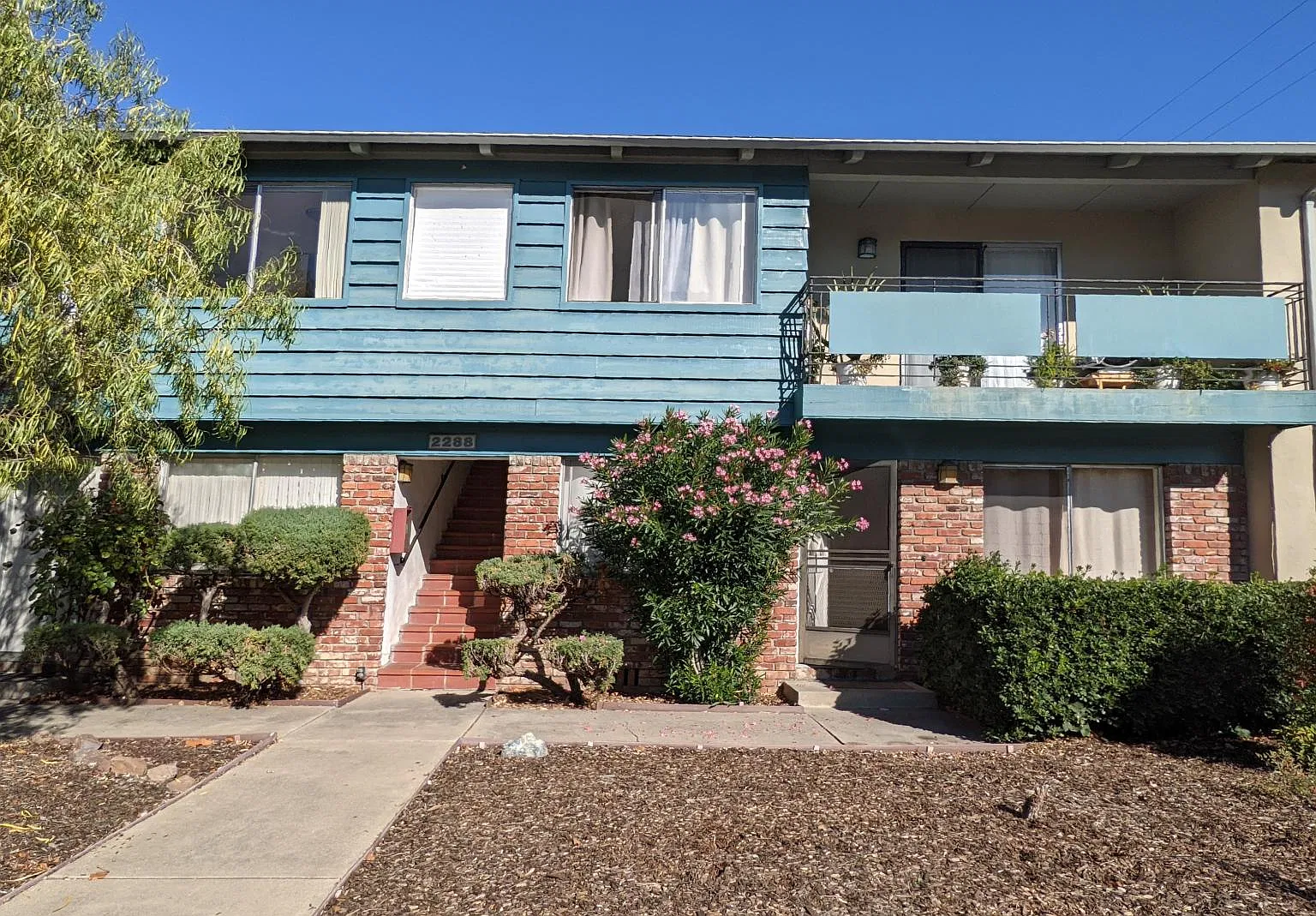 1 bed, 695 sqft, $2,350 — Photo 1