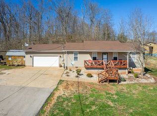 3097 Carpenter Run Rd, Waverly, WV 26184