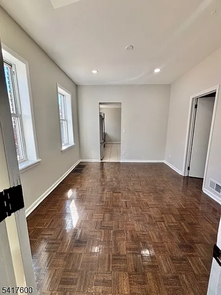 Building Photo - 434 Franklin St #1
