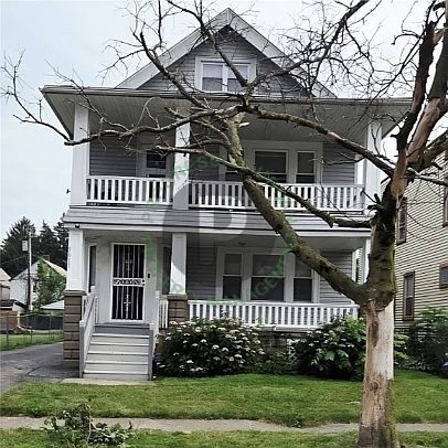 1st image of 9611 Larnder Ave