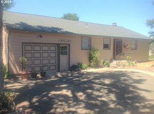 3372 Carnes Rd, Roseburg, OR 97471