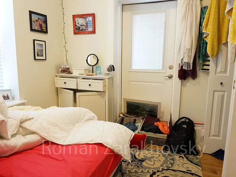49 Kent St #2 — Photo 19