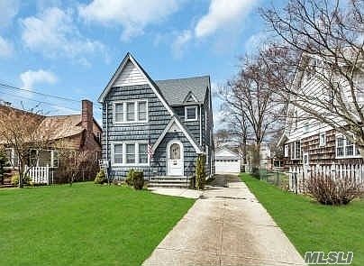 1st image of 127 Carman Ave