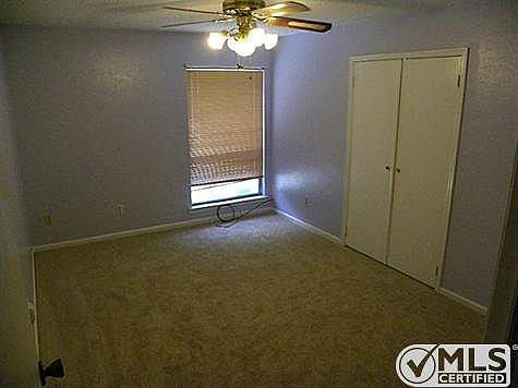 5th image of 4105 Buckthorn Ct