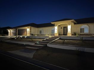 13451 Choco Rd, Apple Valley, CA 92308