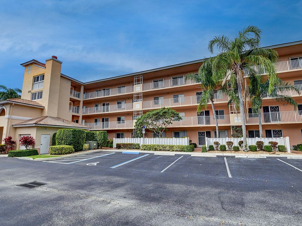 1st image of 5810 Crystal Shores Dr APT 406