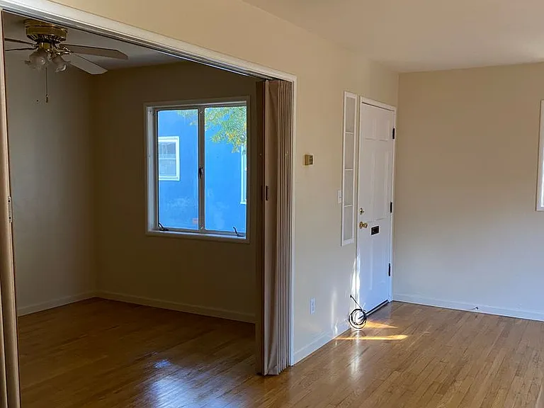 1412 Cahill Ave — Photo 9