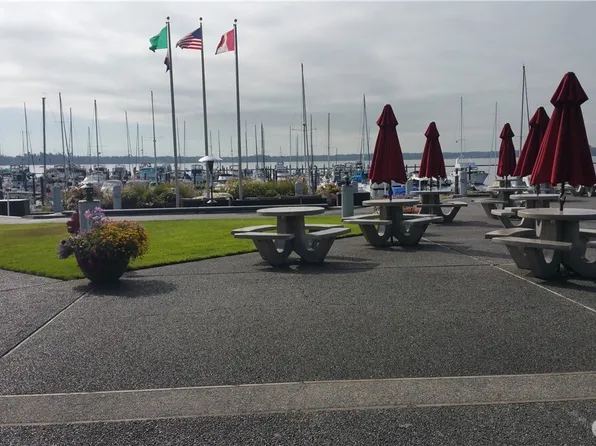 9540 Semiahmoo Parkway #J-11, Blaine, WA 98230