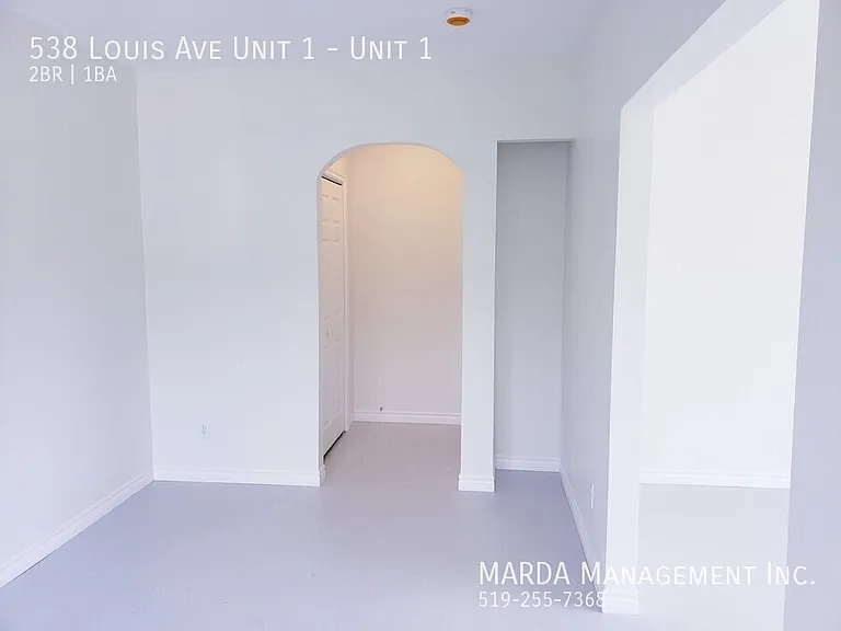 538 Louis Ave #1 — Photo 5