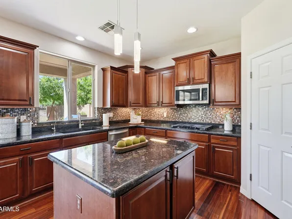 5126 W SWAYBACK Pass, Phoenix, AZ 85083