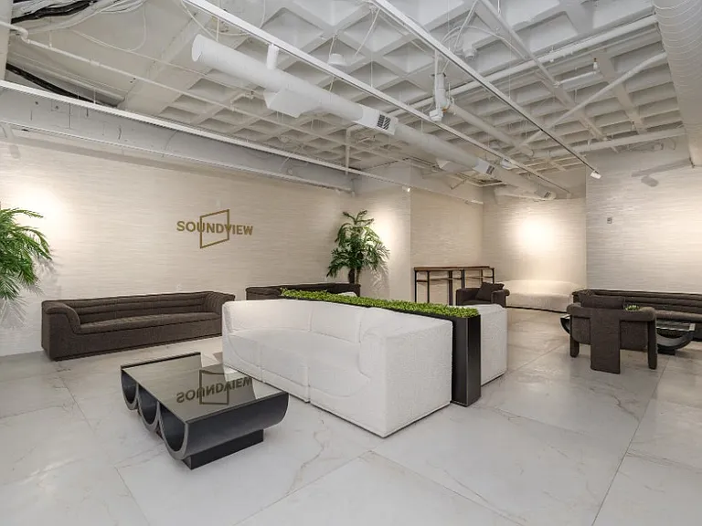 Soundview Apartments — Photo 20