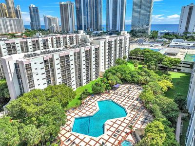 17021 N Bay Road #105, Sunny Isles Beach, FL, 33160