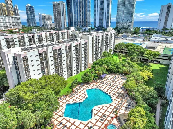 17021 N Bay Road #105, Sunny Isles Beach, FL 33160