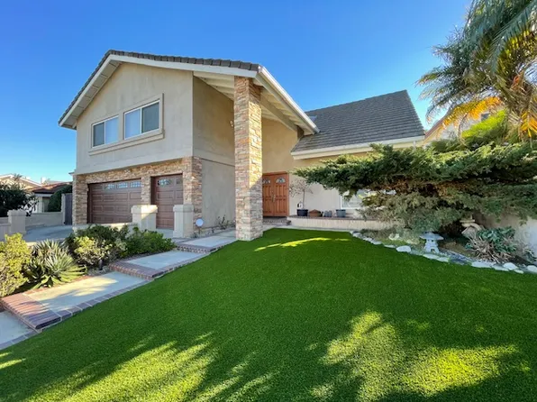 8442 Crimson Cir, Huntington Beach, CA 92646