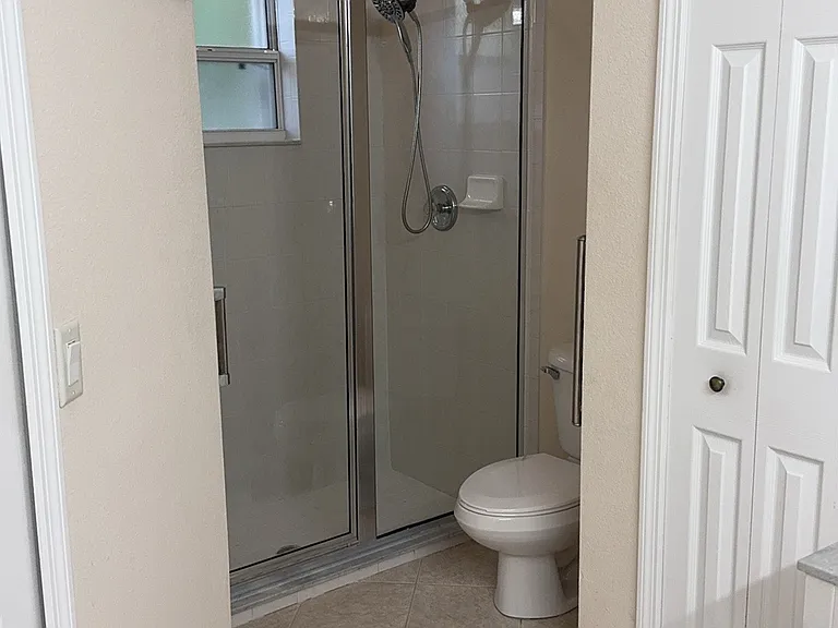 2362 Glasbern Cir — Photo 26