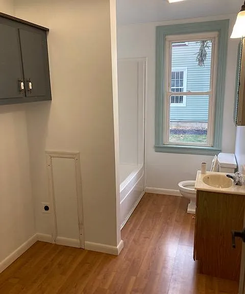 First Floor Bathroom & Laundry