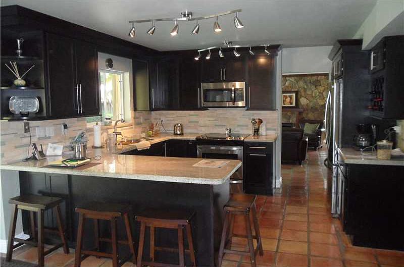 2nd image of 10301 SW 139th St