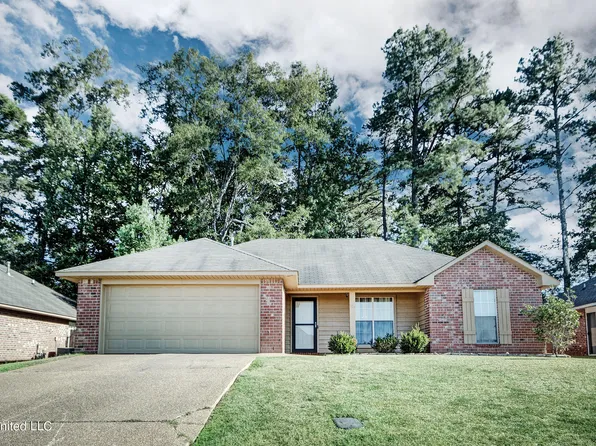 180 Brooklyn St, Byram, MS 39272