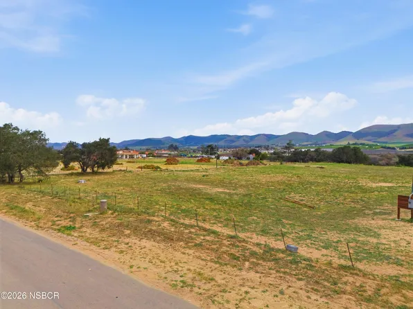 571 S Oak Glen Ave, Nipomo, CA 93444