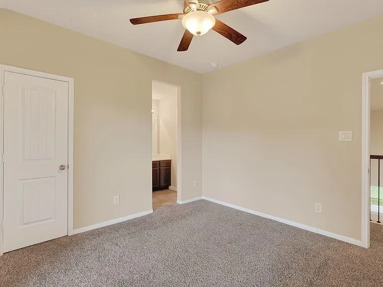 13302 Hidden Valley Dr — Photo 40