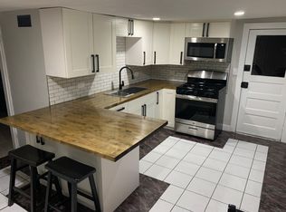 912 N Lee St #1, Bloomington, IL