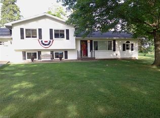 8123 Tower Rd, Seville, OH 44273