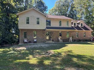 1235 W Lakeview Dr, Peru, IN 46970