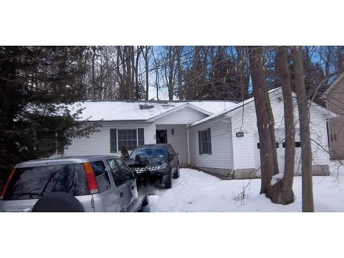 1132 Thunder Dr photo 1