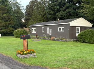 93 Lake Rd #91, Pine Plains, NY 12567