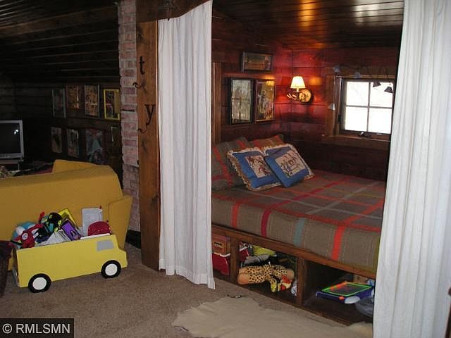 2nd image of 15369 Daggett Pine Rd