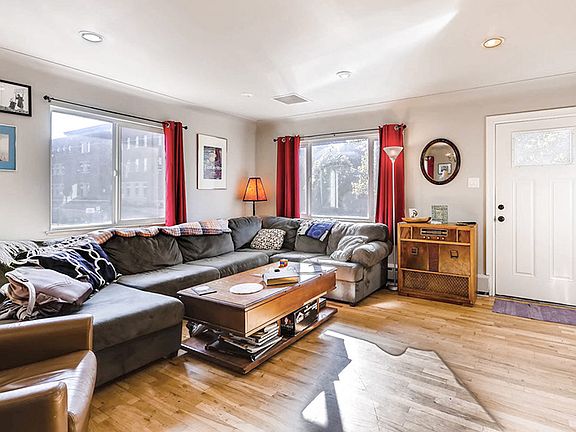 5th image of 2306 E Asbury Ave