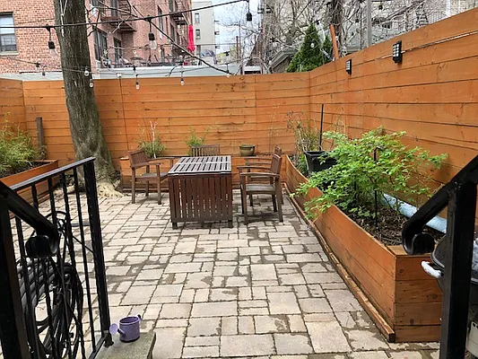 Rented by Douglas Elliman | media 45