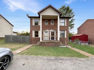 2472 Scott Valley Dr, Nashville, TN 37217