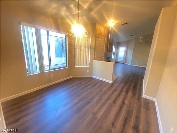 5th image of 9613 Cedar Park Ave