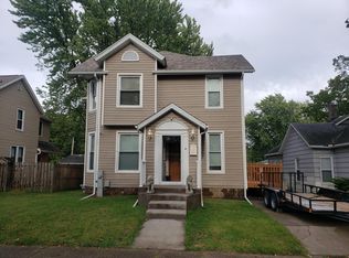 1611 Orange St, Muscatine, IA 52761