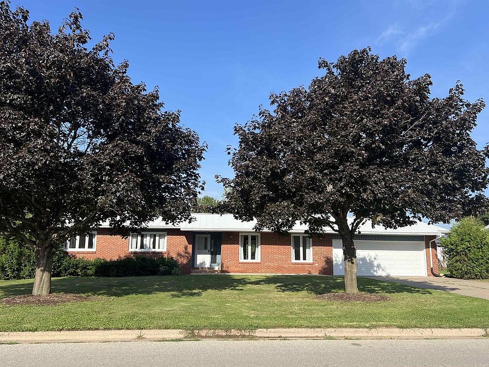 1st image of 740 N East AVENUE