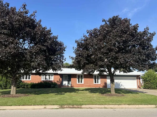 740 N East AVENUE, Viroqua, WI 54665