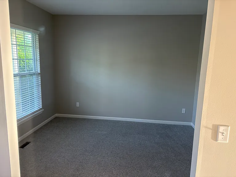N622 Bowdish Dr — Photo 12