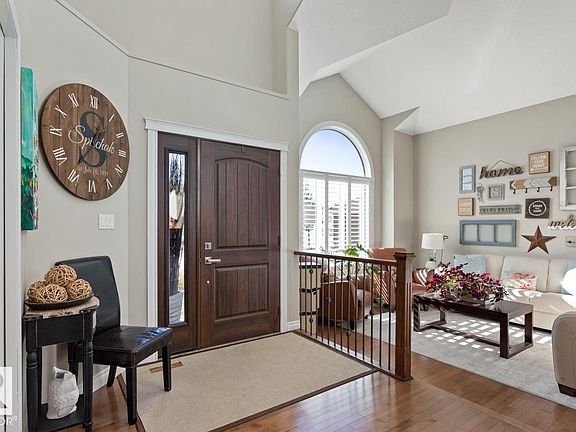 3rd image of 17 Highcliff Point E