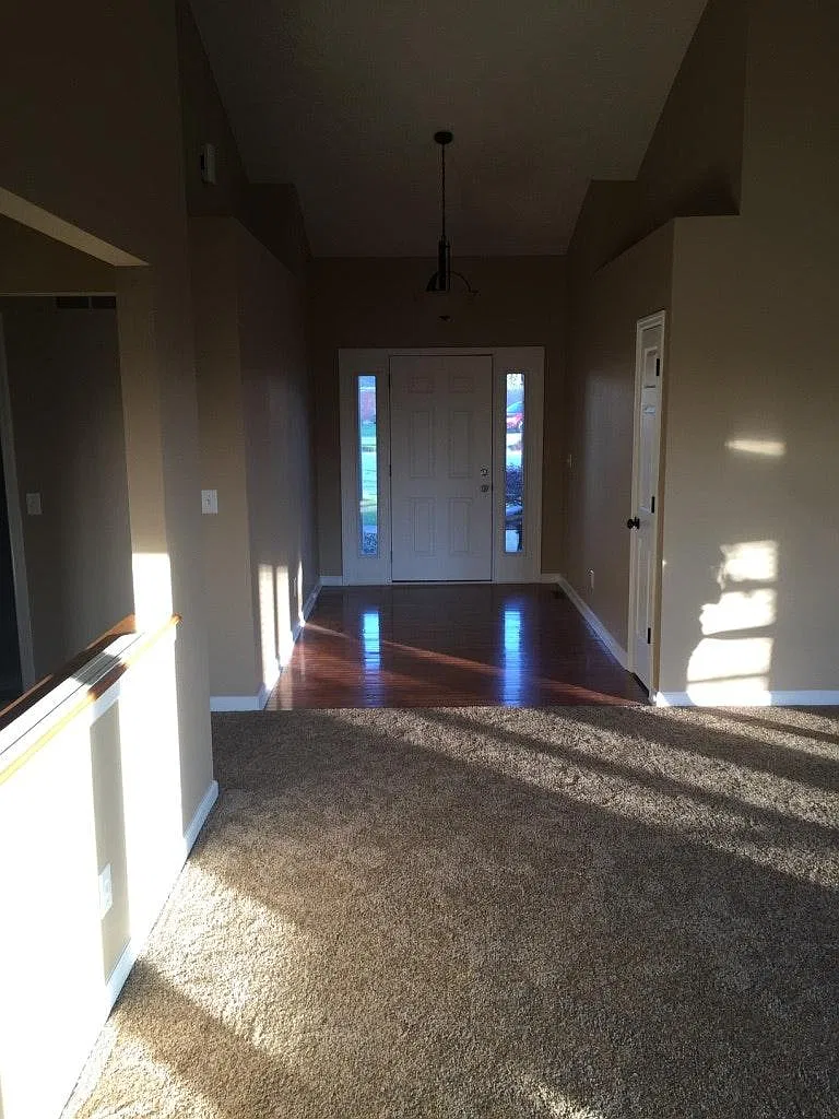 1812 Sumpter Court — Photo 4