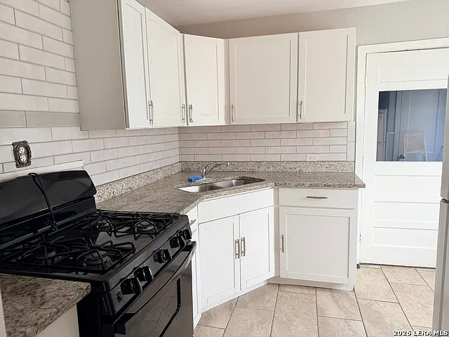3 bed, 1.0 bath, 1262 sqft, $1,500 — Photo 2